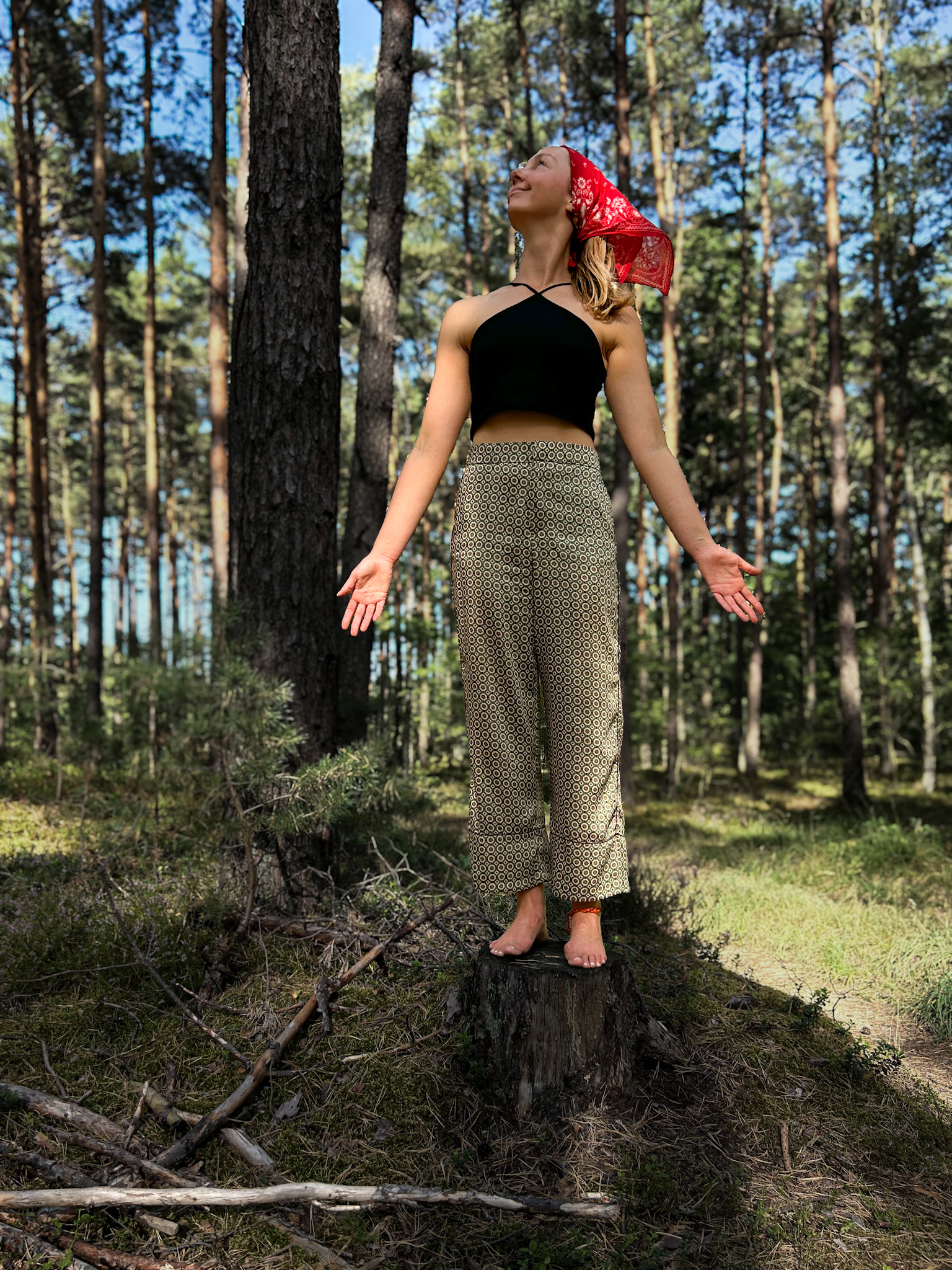 Praktyka jogi w szkole Tadasana